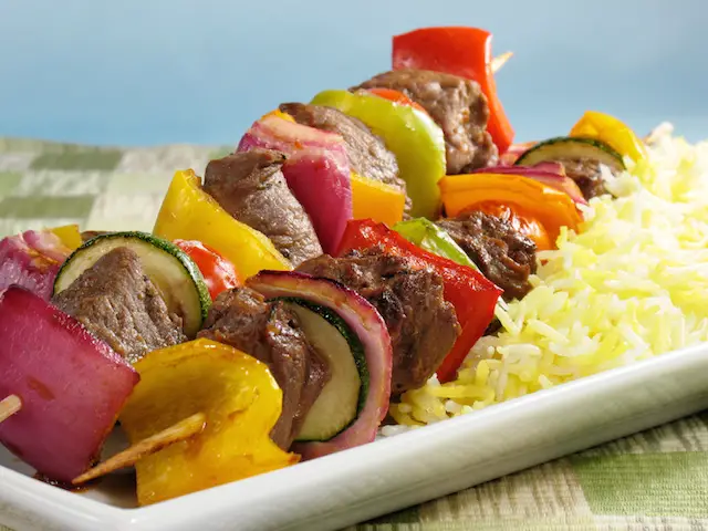 A great grilled beef kabobs recipe for your summer barbecue.